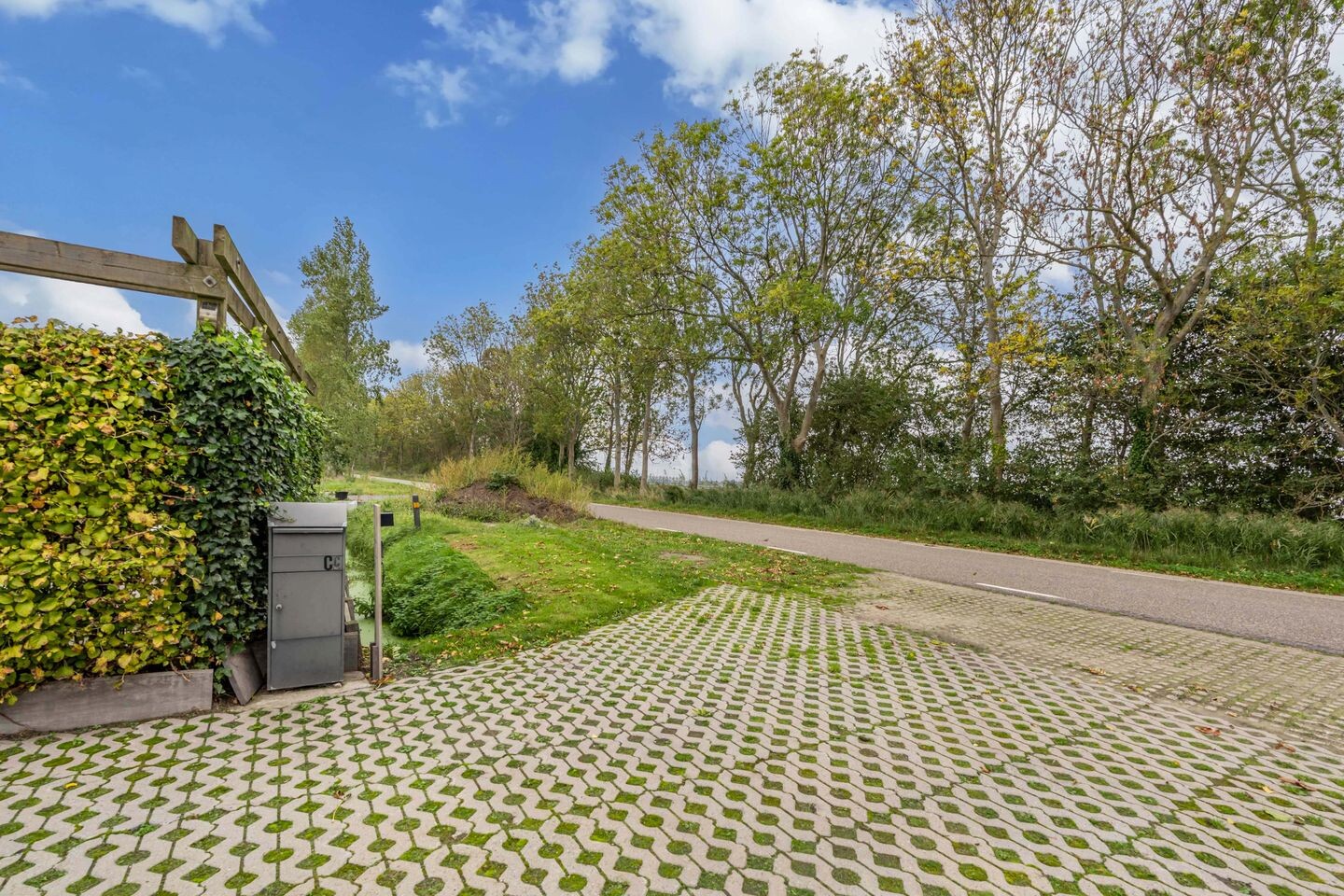 Tussenwoning te koop: Westermeerweg 27C, Espel