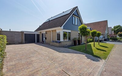 Meindert Hobbema 14