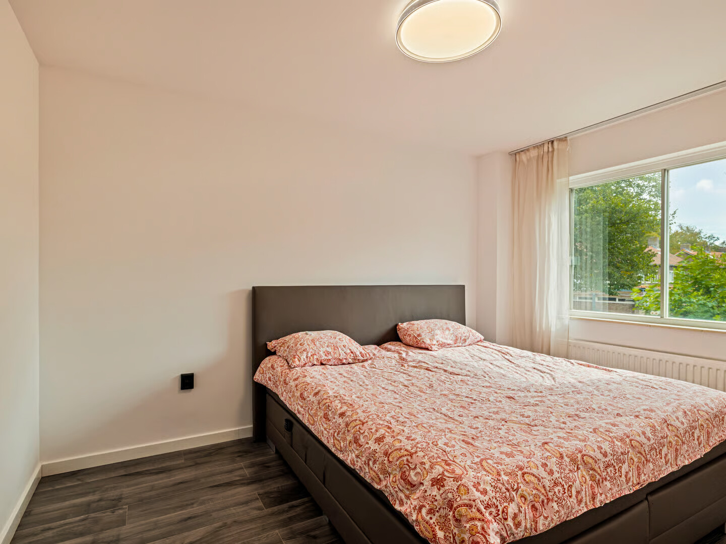 Tussenwoning te koop: Plaats 5, Rutten