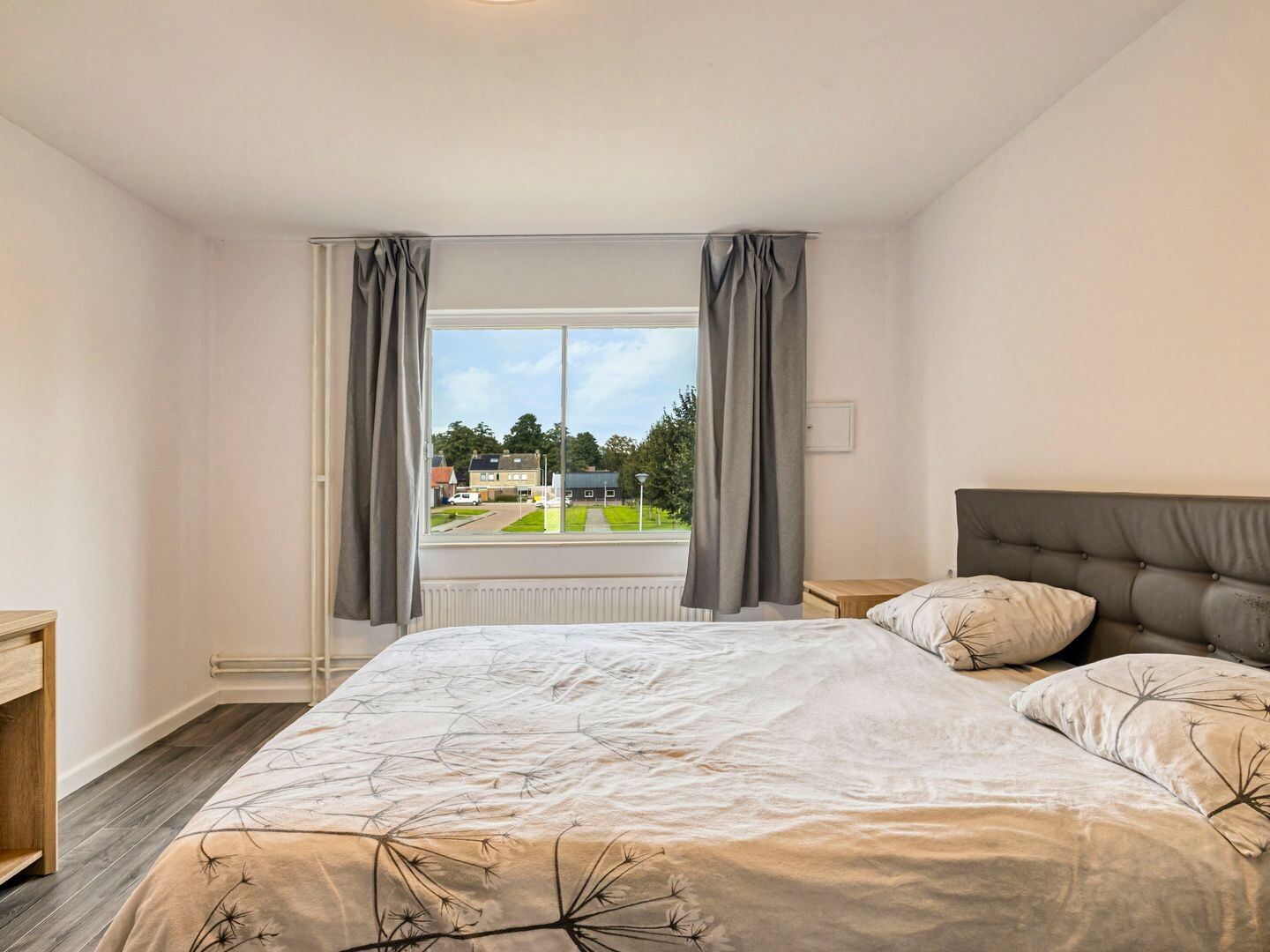 Tussenwoning te koop: Plaats 5, Rutten