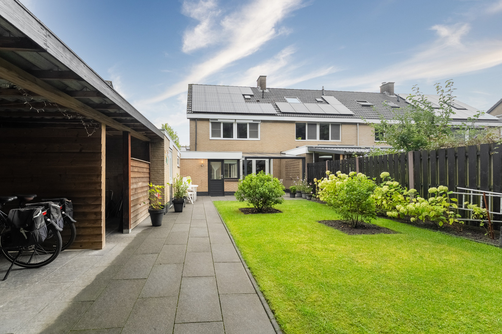 Tussenwoning te koop: Noordzoom 14, Marknesse