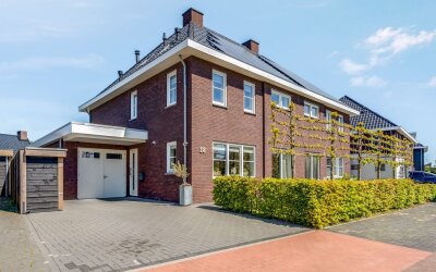 Rietpluim 18