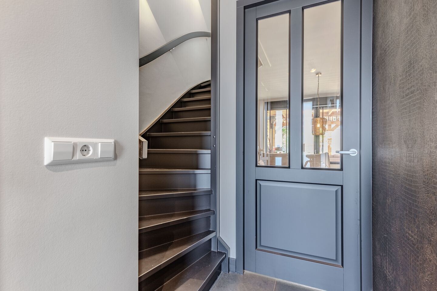Tussenwoning te koop: Gentiaan 24, Marknesse