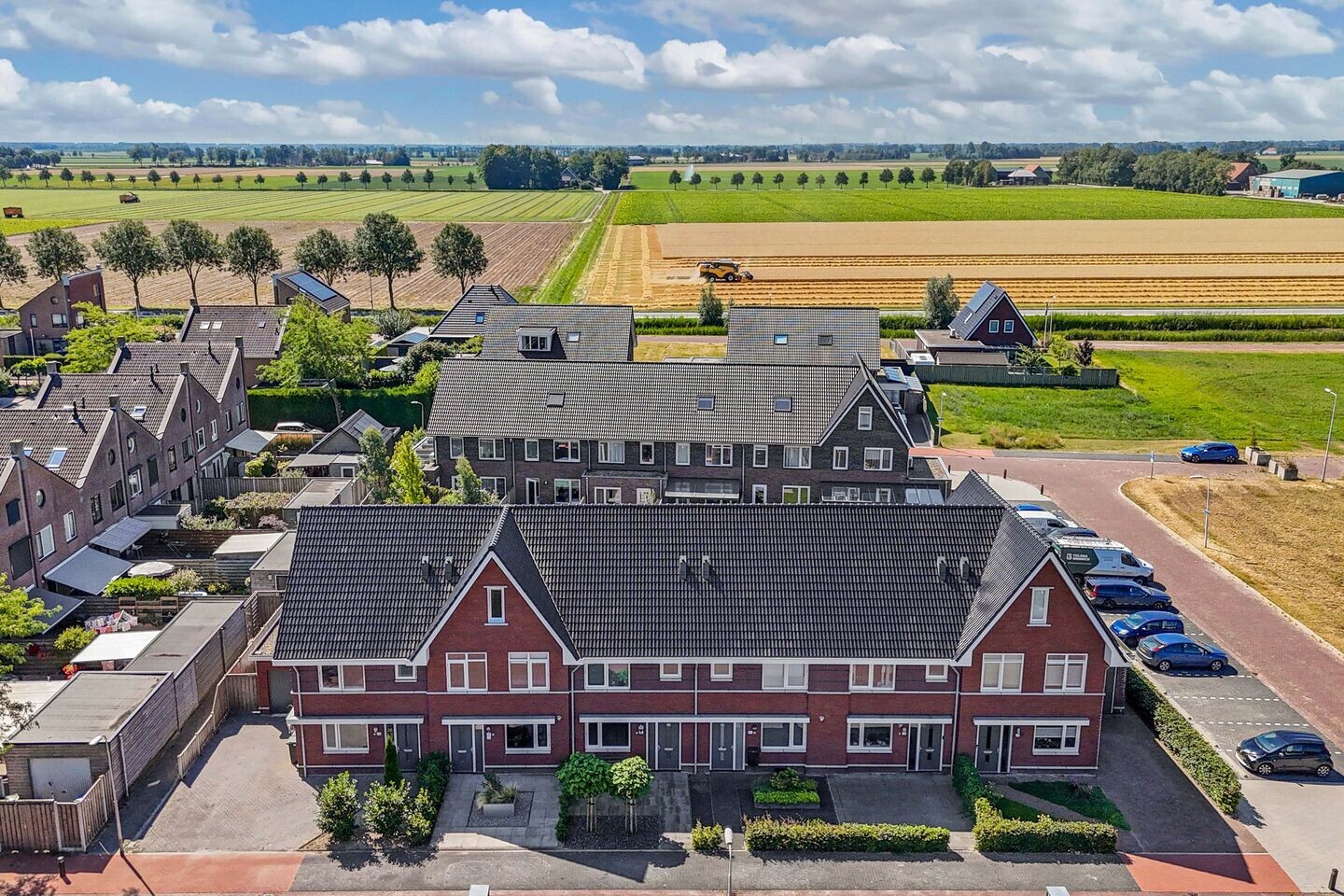 Tussenwoning te koop: Gentiaan 24, Marknesse