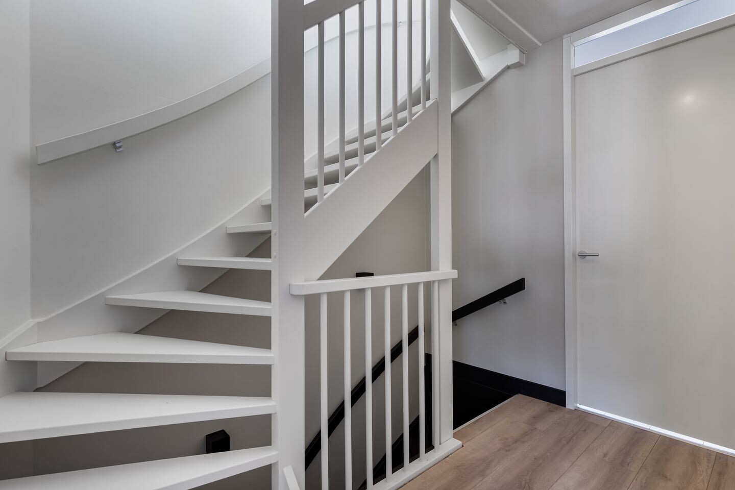 Tussenwoning te koop: Gentiaan 24, Marknesse