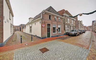 Kerkstraat 24
