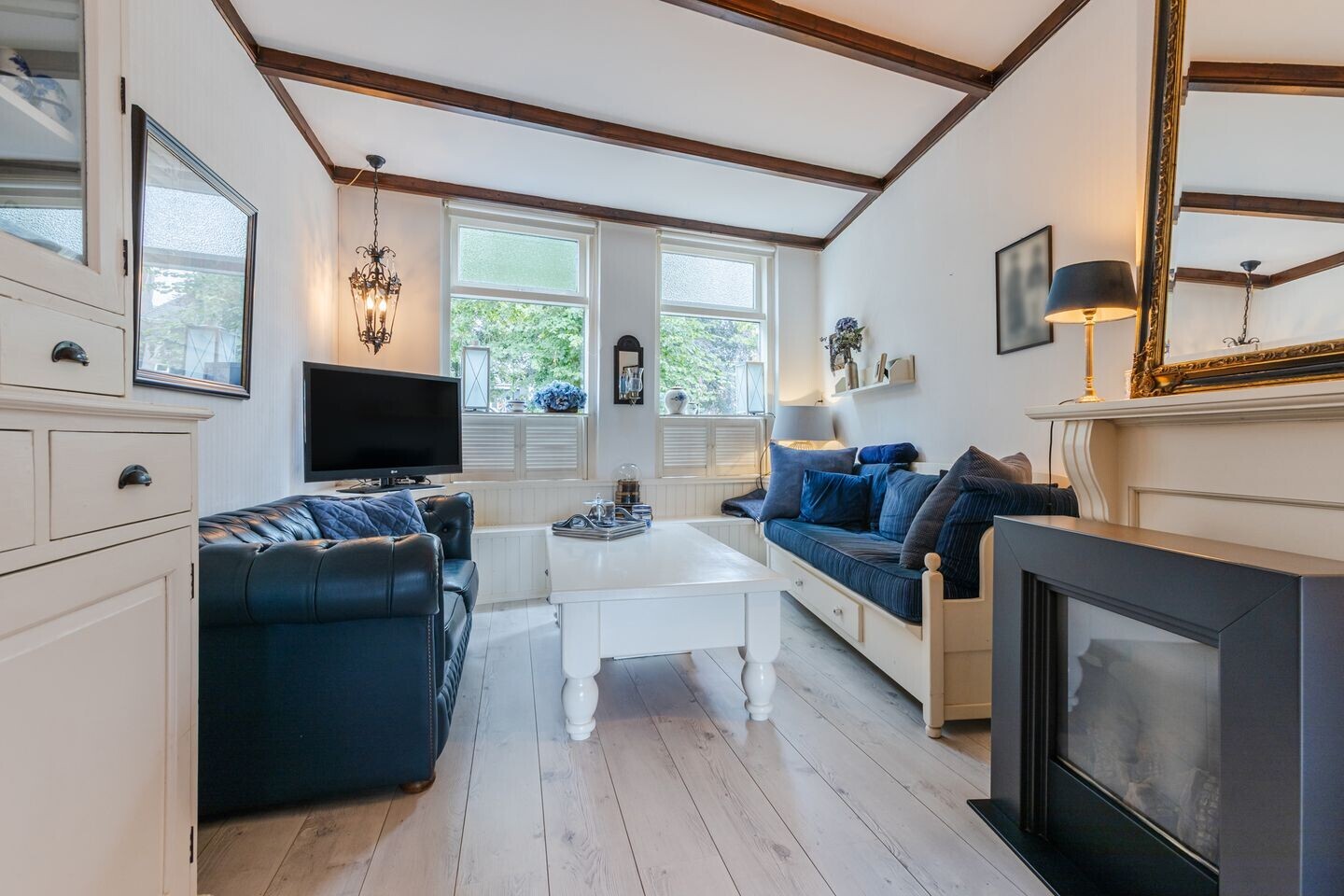Tussenwoning te koop: Looijersgracht 26, Steenwijk