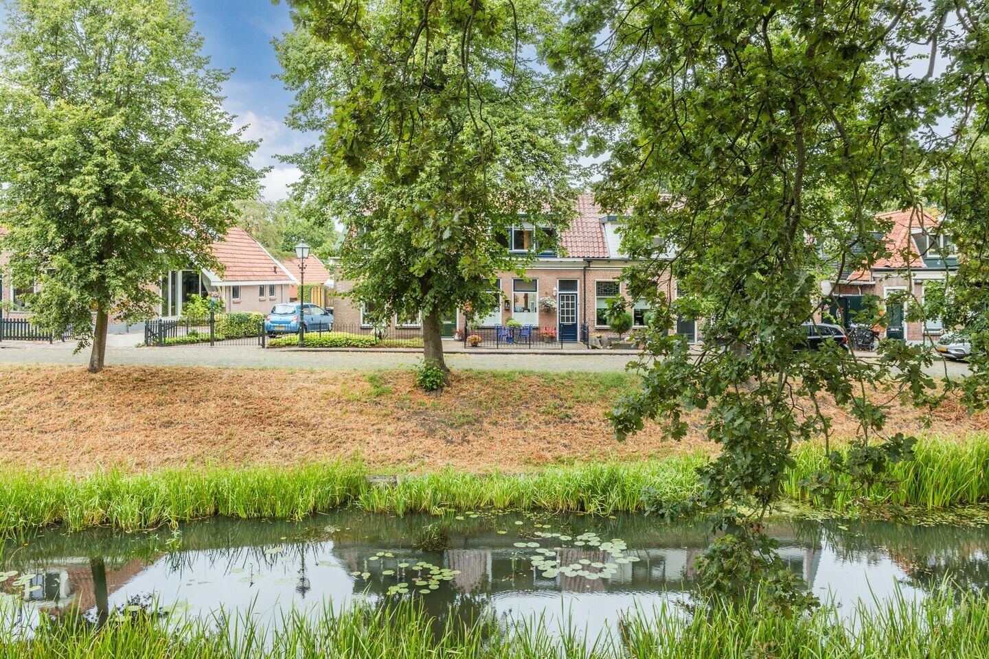 Tussenwoning te koop: Looijersgracht 26, Steenwijk