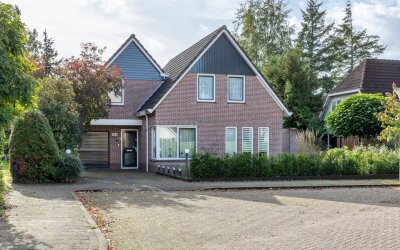 Meidoornstraat 13