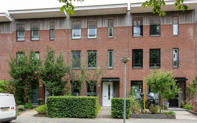 Admiraal de Ruyterstraat 15
