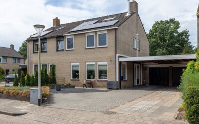 Huis te koop Westercluft 61