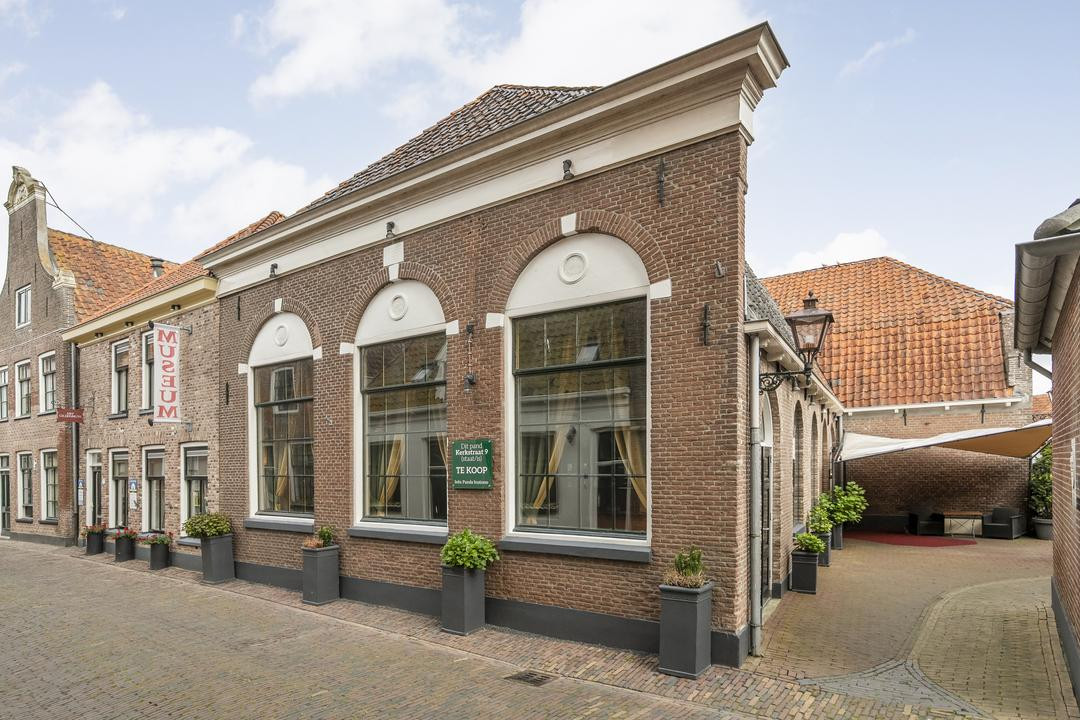 Tussenwoning te koop: Kerkstraat 9, Blokzijl