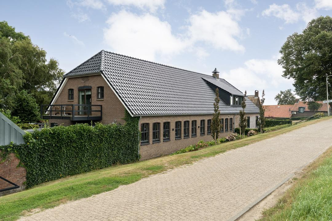 Vrijstaande woning te koop: Baarlo 2, Baarlo