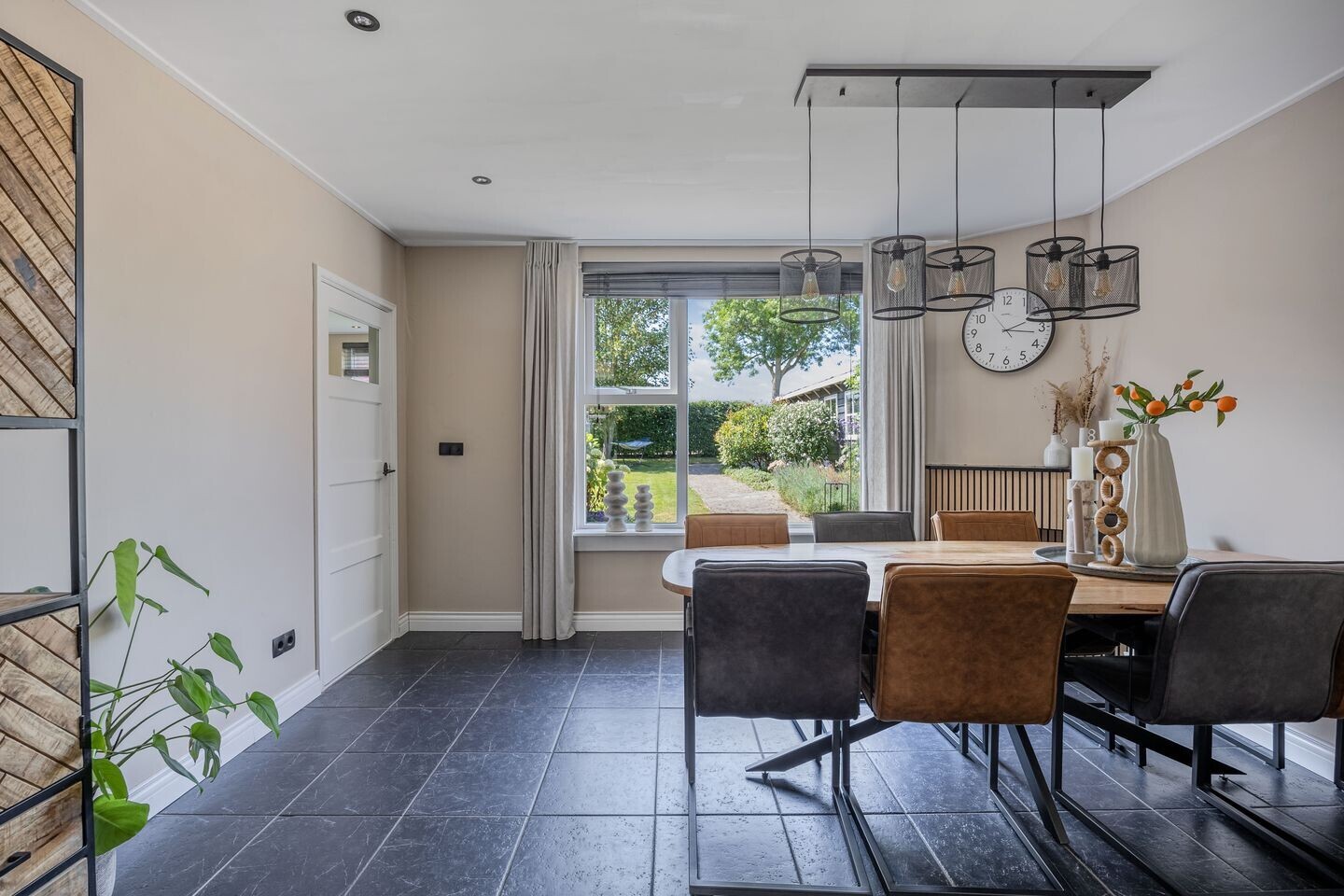 Twee-onder-één-kap te koop: Henric de Cranestraat 119, Kuinre