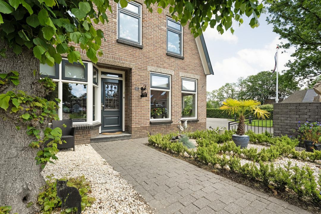 Vrijstaande woning te koop: Paasloërweg 43, Paasloo