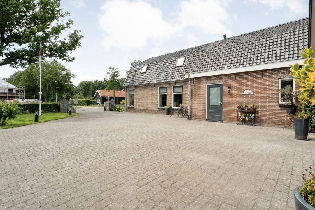 Vrijstaande woning te koop: Paasloërweg 43, Paasloo