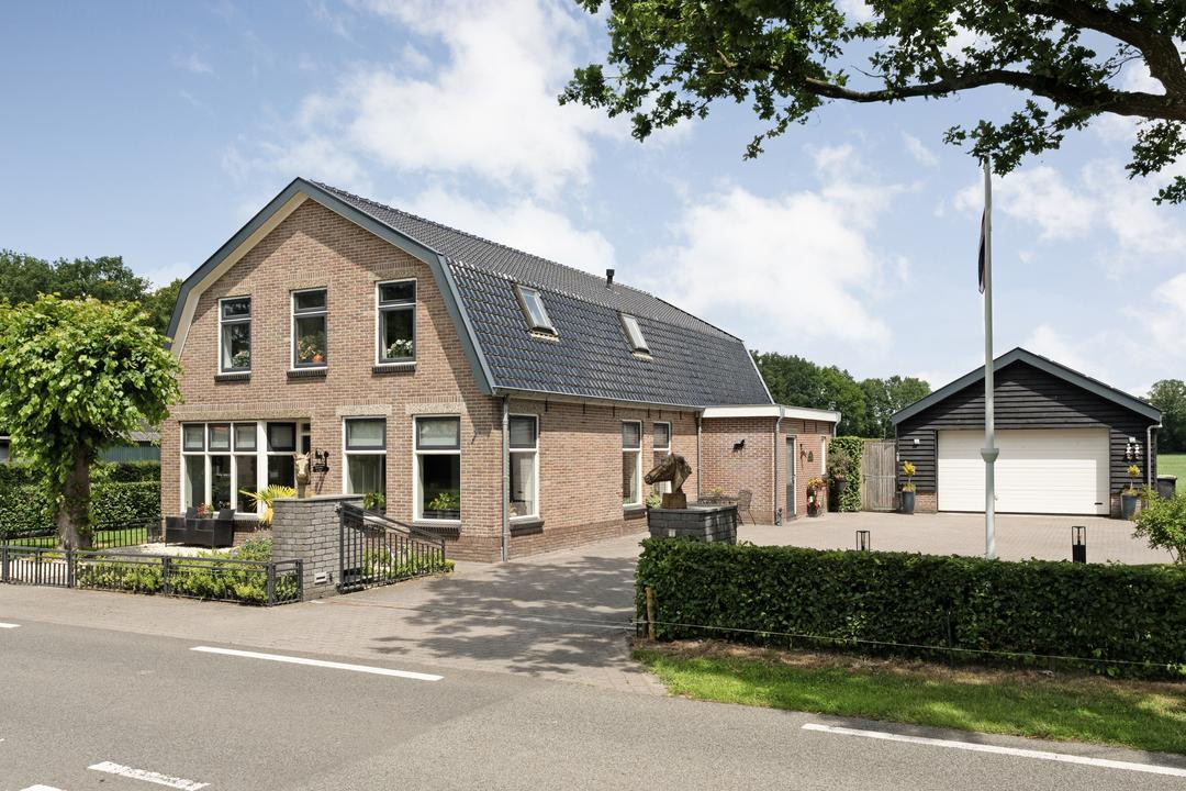 Vrijstaande woning te koop: Paasloërweg 43, Paasloo