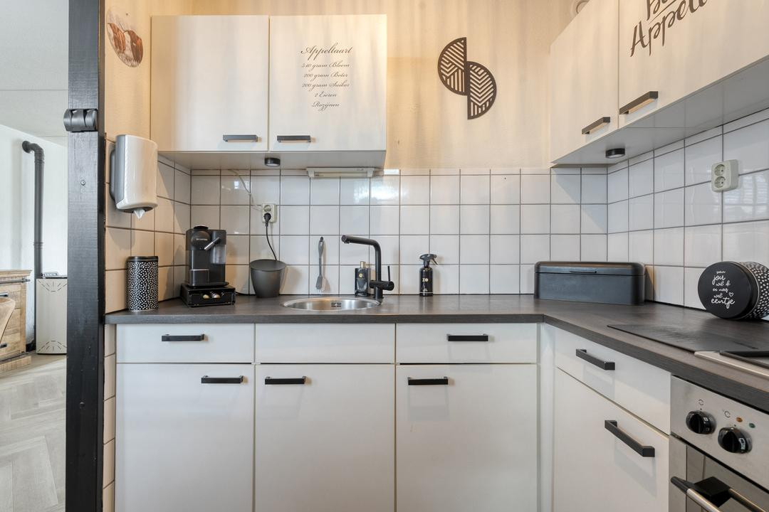 Twee-onder-één-kap te koop: Koorncamp 7, Vledder