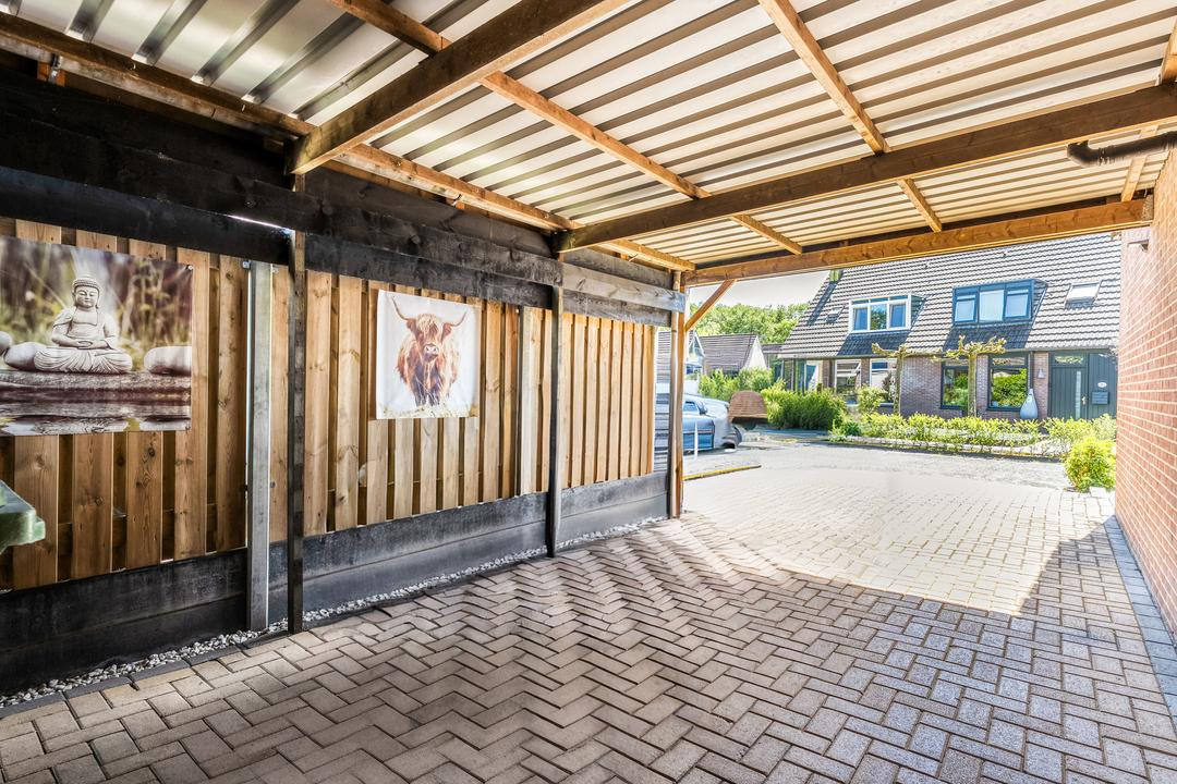 Twee-onder-één-kap te koop: Koorncamp 7, Vledder