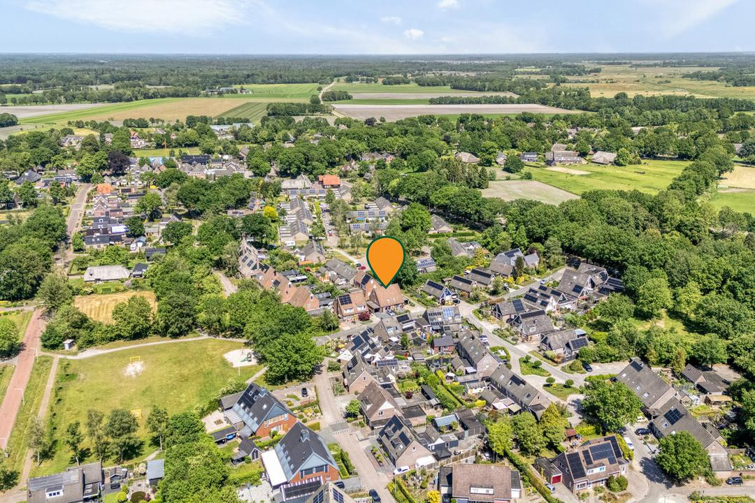 Twee-onder-één-kap te koop: Koorncamp 7, Vledder