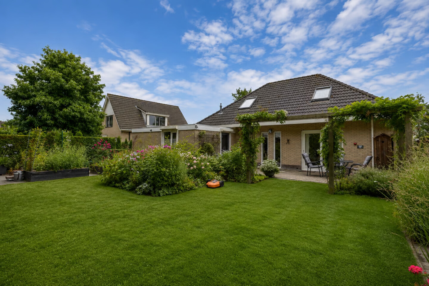 Vrijstaande woning te koop: De Rikken 12, Vledder