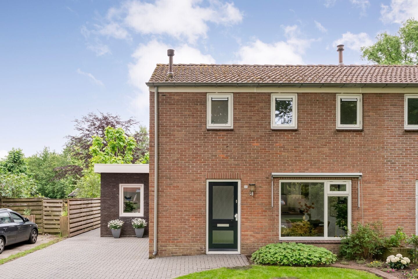 Twee-onder-één-kap te koop: Linthorst Homanstraat 48, Wilhelminaoord