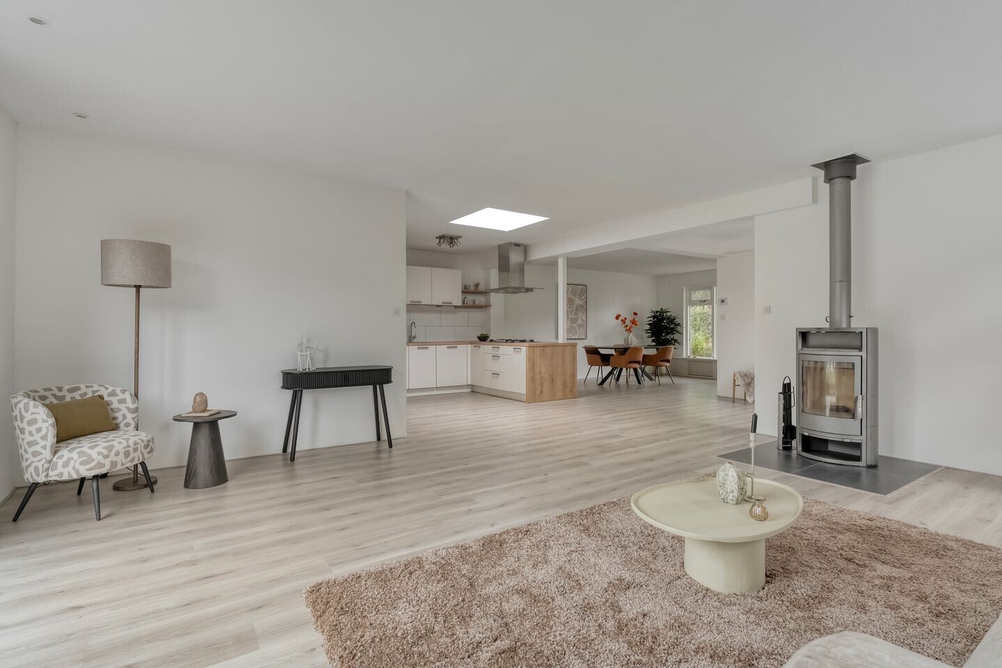 Twee-onder-één-kap te koop: Linthorst Homanstraat 48, Wilhelminaoord