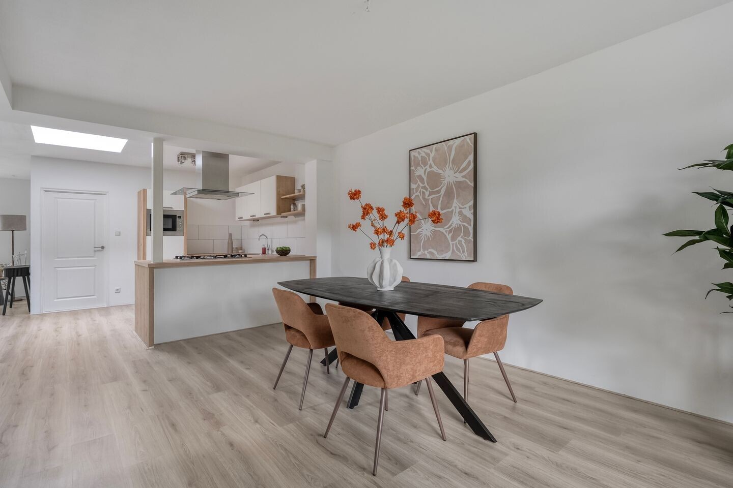 Twee-onder-één-kap te koop: Linthorst Homanstraat 48, Wilhelminaoord