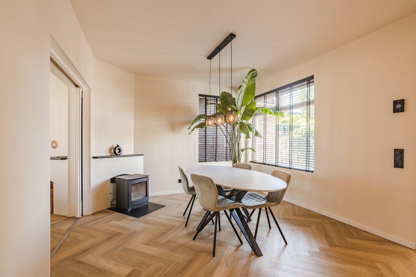 Twee-onder-één-kap te koop: Hellingstraat 25, Noordwolde