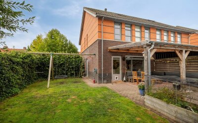 Buurthuisstraat 1