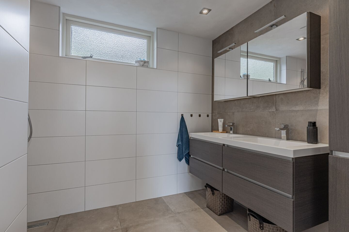 Vrijstaande woning te koop: Stationsweg 11, Gorredijk