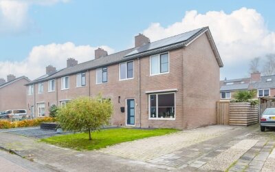 De Helling 25