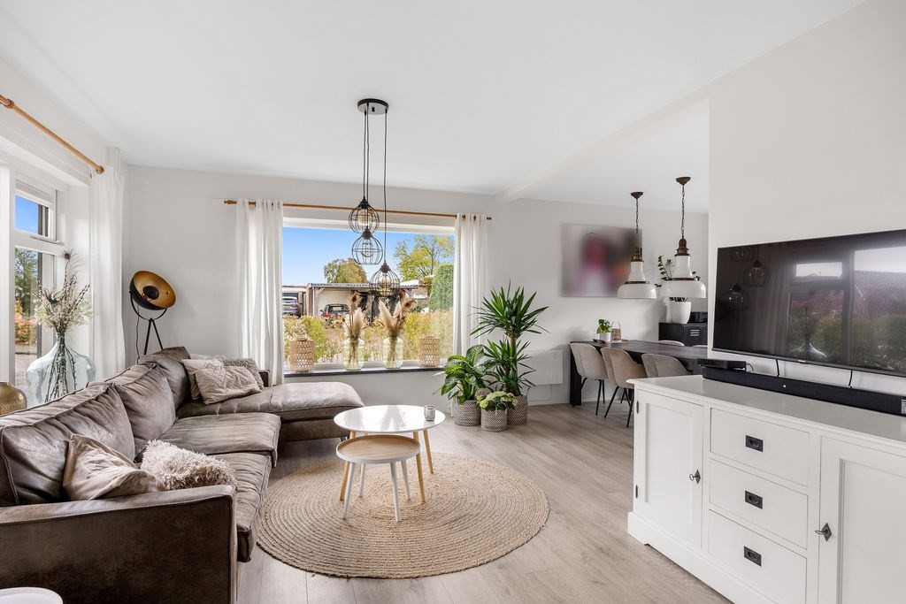 Vrijstaande woning te koop: De Helling 43, Gorredijk