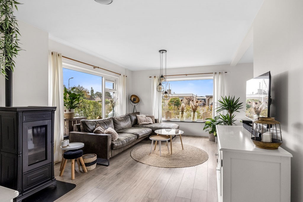 Vrijstaande woning te koop: De Helling 43, Gorredijk