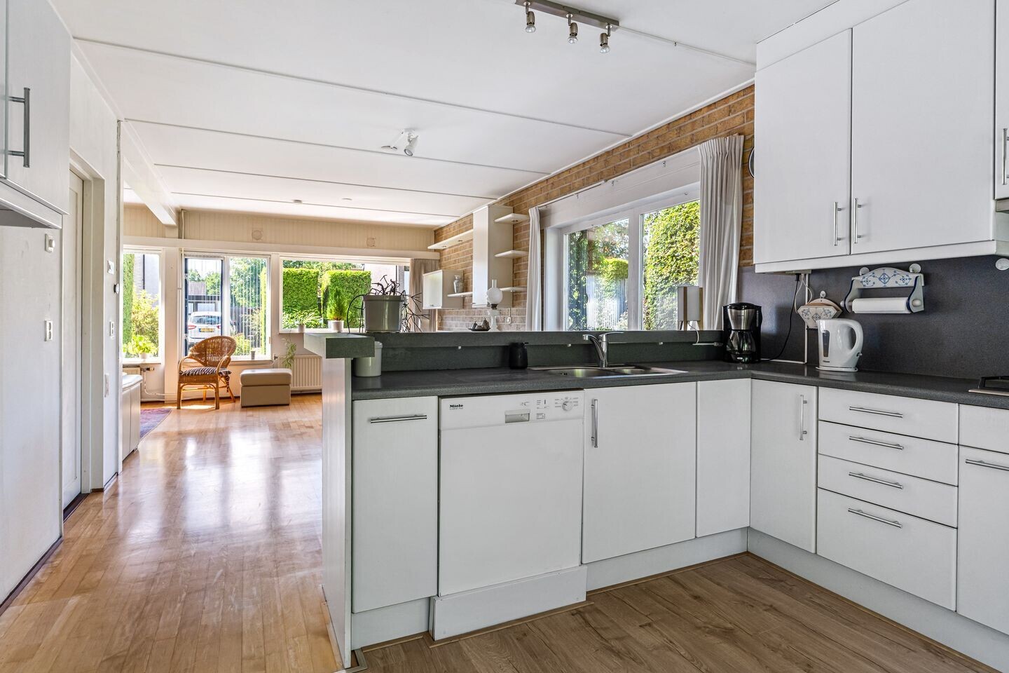 Vrijstaande woning te koop: De Rival 24, Gorredijk