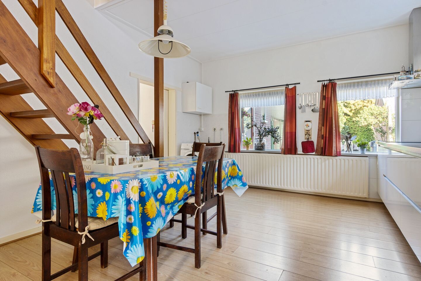Vrijstaande woning te koop: Binnenwei 107, Hemrik