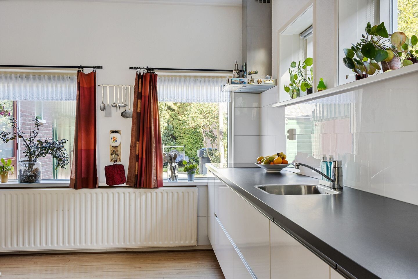 Vrijstaande woning te koop: Binnenwei 107, Hemrik