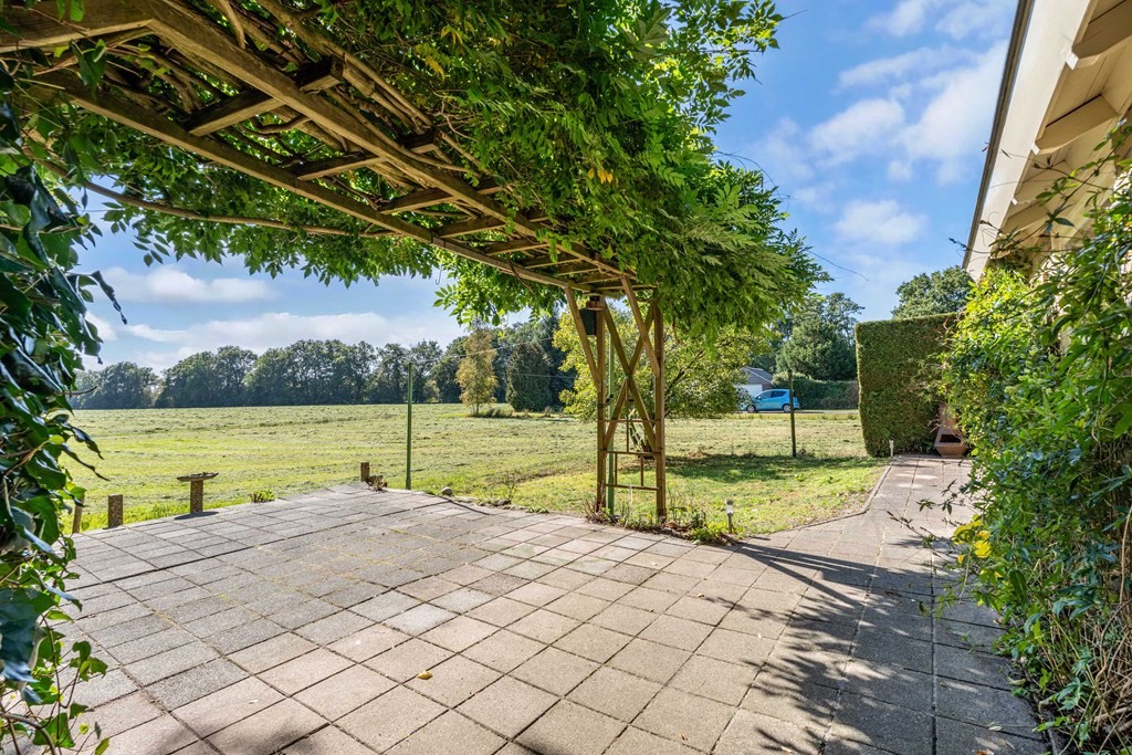 Vrijstaande woning te koop: Binnenwei 52, Hemrik