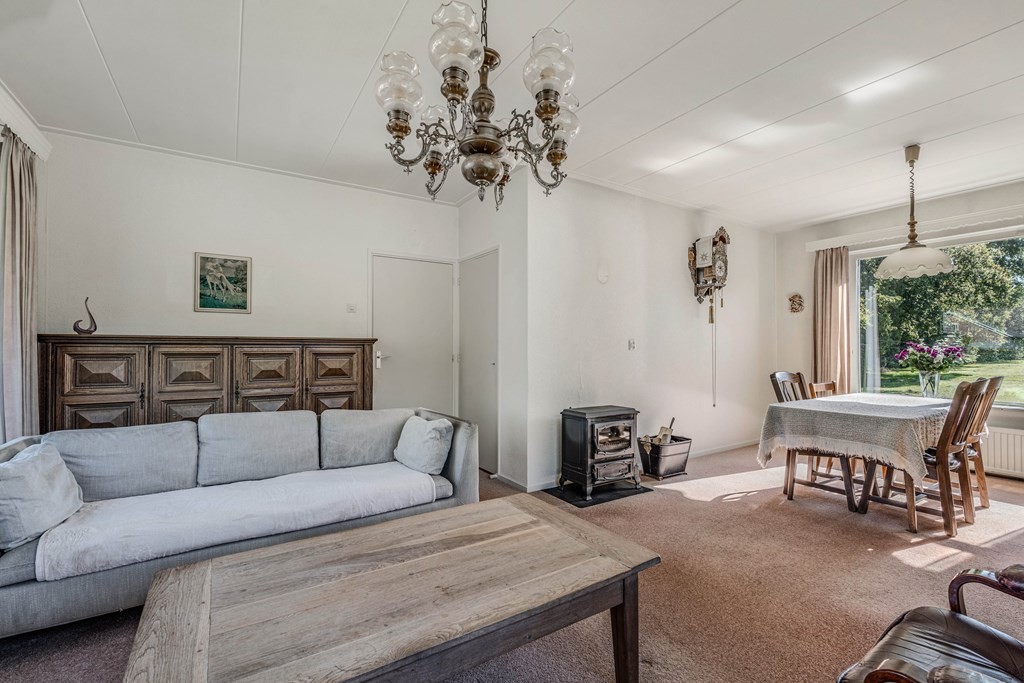 Vrijstaande woning te koop: Binnenwei 52, Hemrik