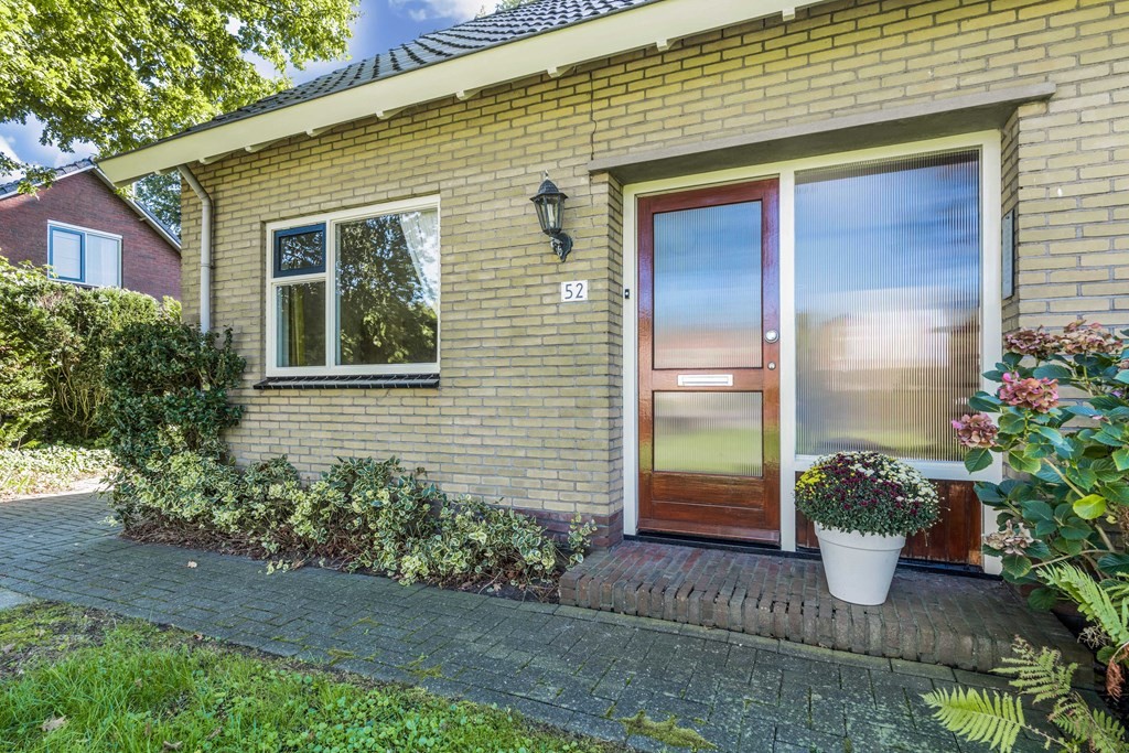 Vrijstaande woning te koop: Binnenwei 52, Hemrik