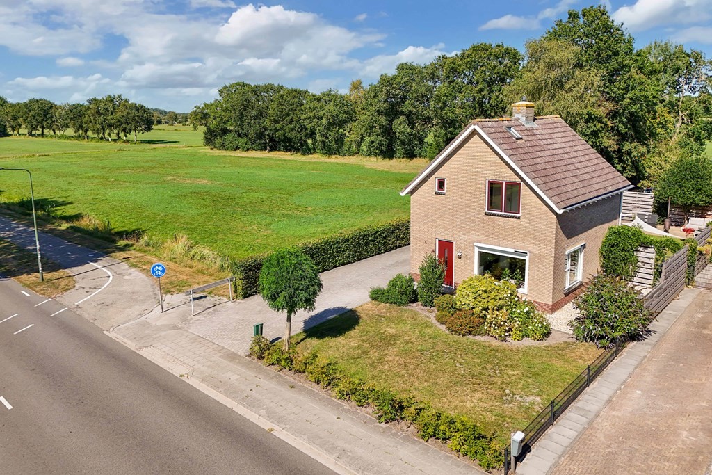 Vrijstaande woning te koop: P W Janssenweg 18, Jubbega