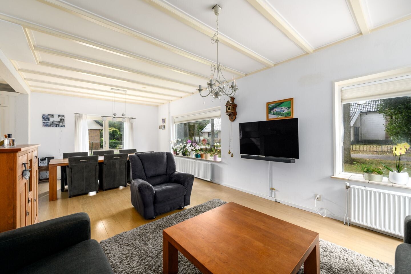 Vrijstaande woning te koop: Pastorielaan 1, Nieuwehorne