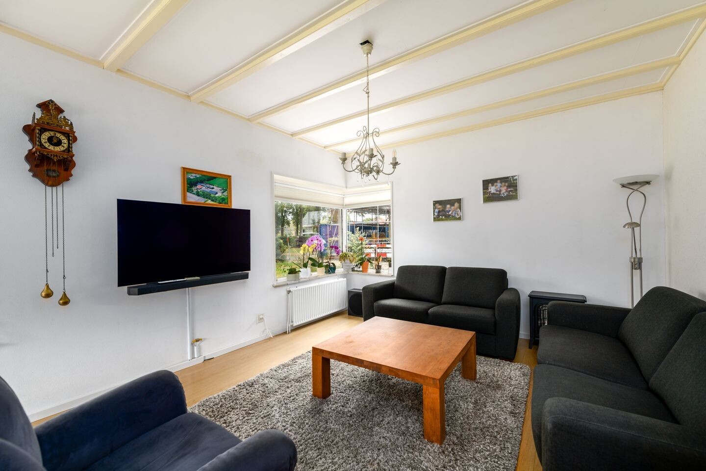 Vrijstaande woning te koop: Pastorielaan 1, Nieuwehorne