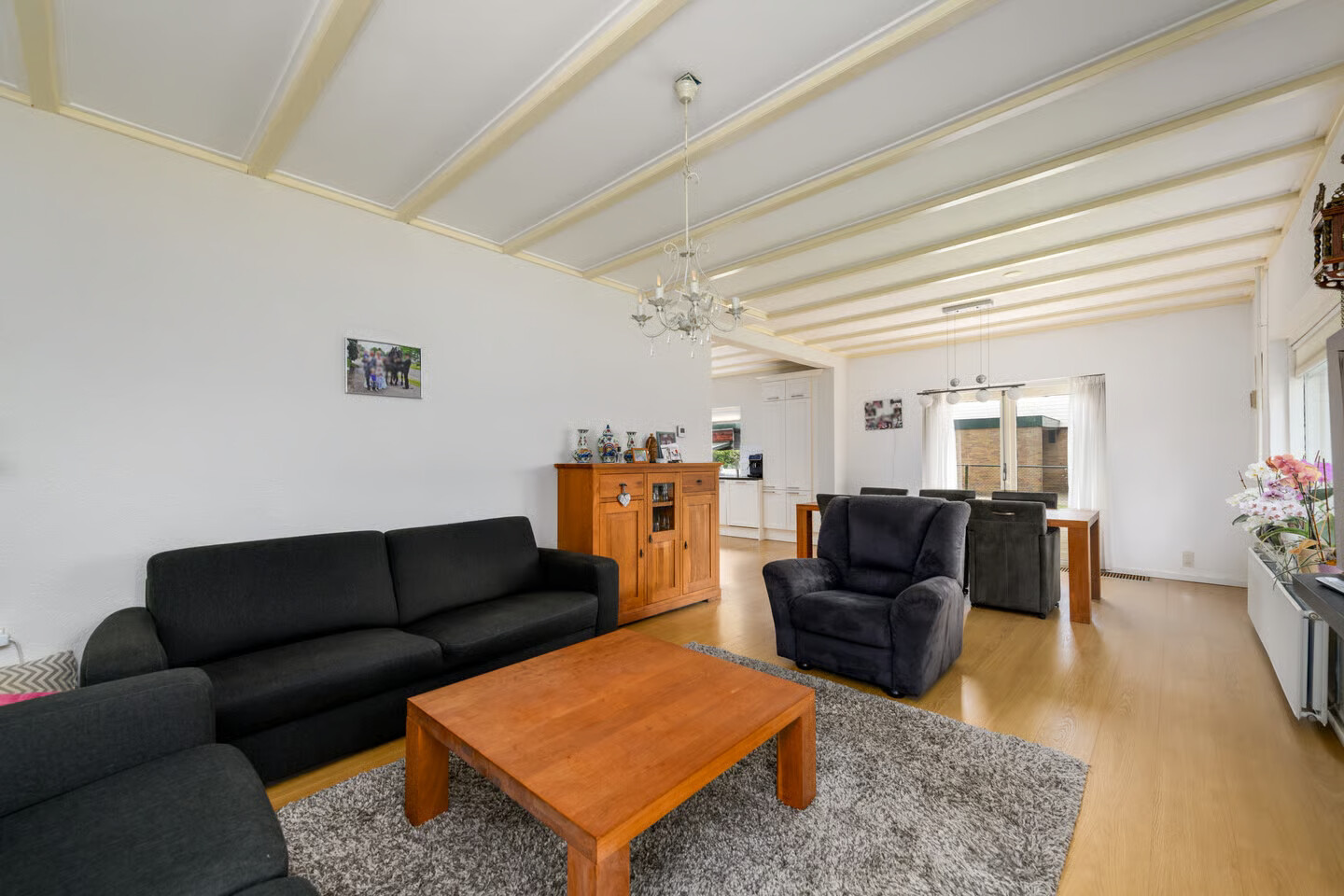 Vrijstaande woning te koop: Pastorielaan 1, Nieuwehorne