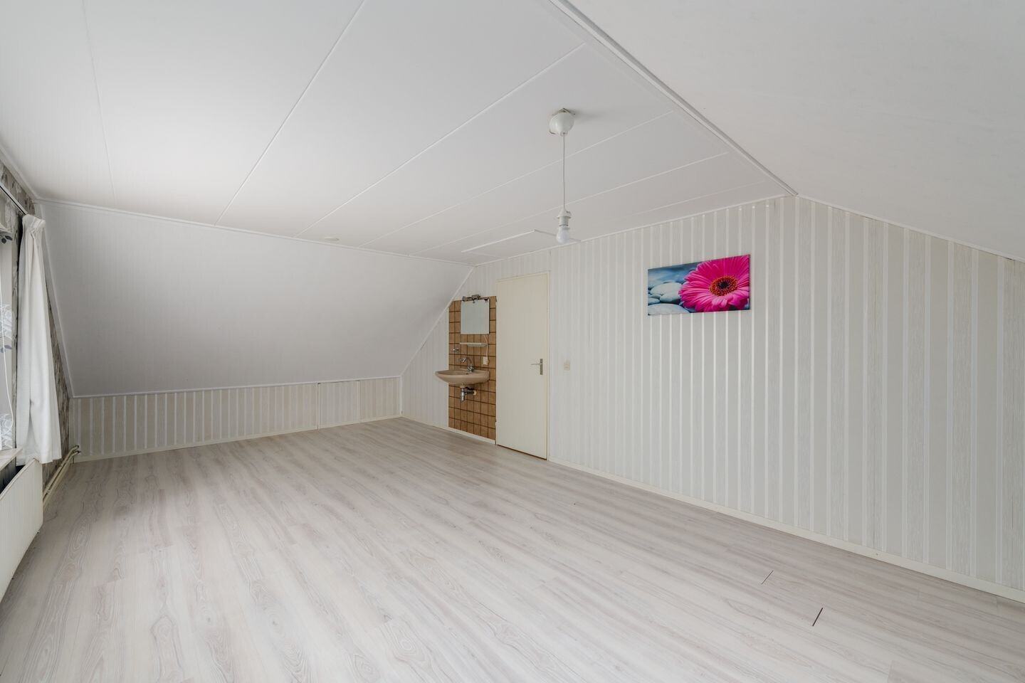 Vrijstaande woning te koop: Pastorielaan 1, Nieuwehorne