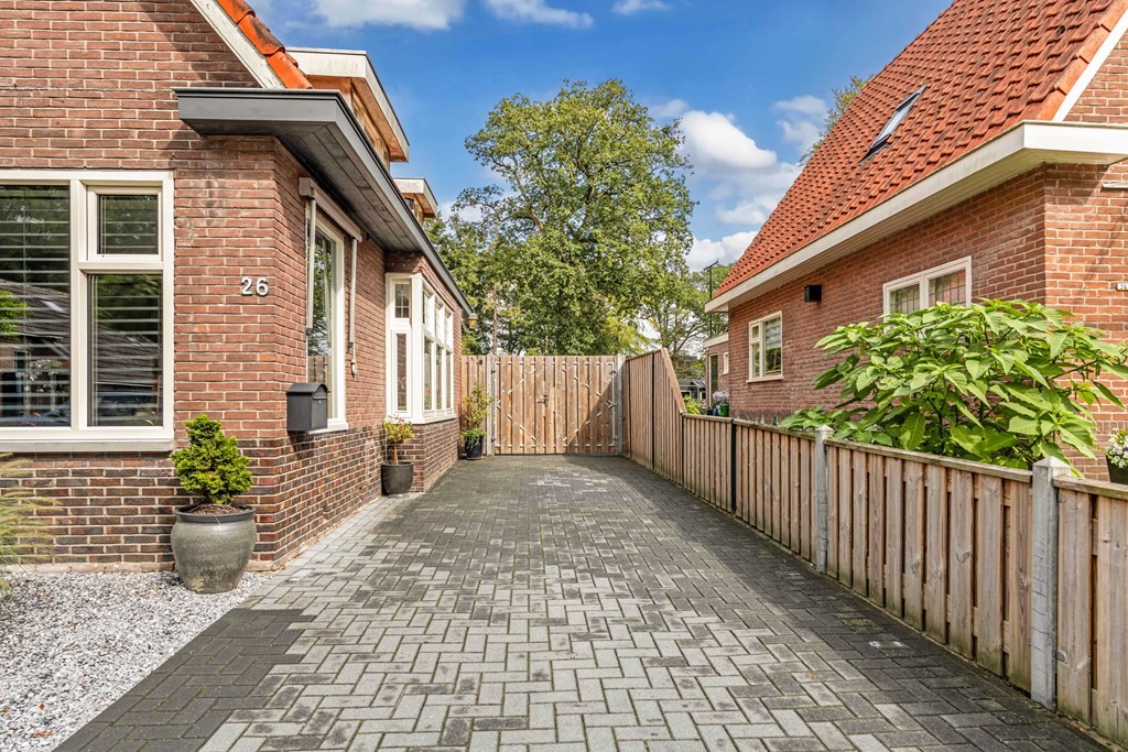 Vrijstaande woning te koop: Molenhoek 26, Oldeberkoop