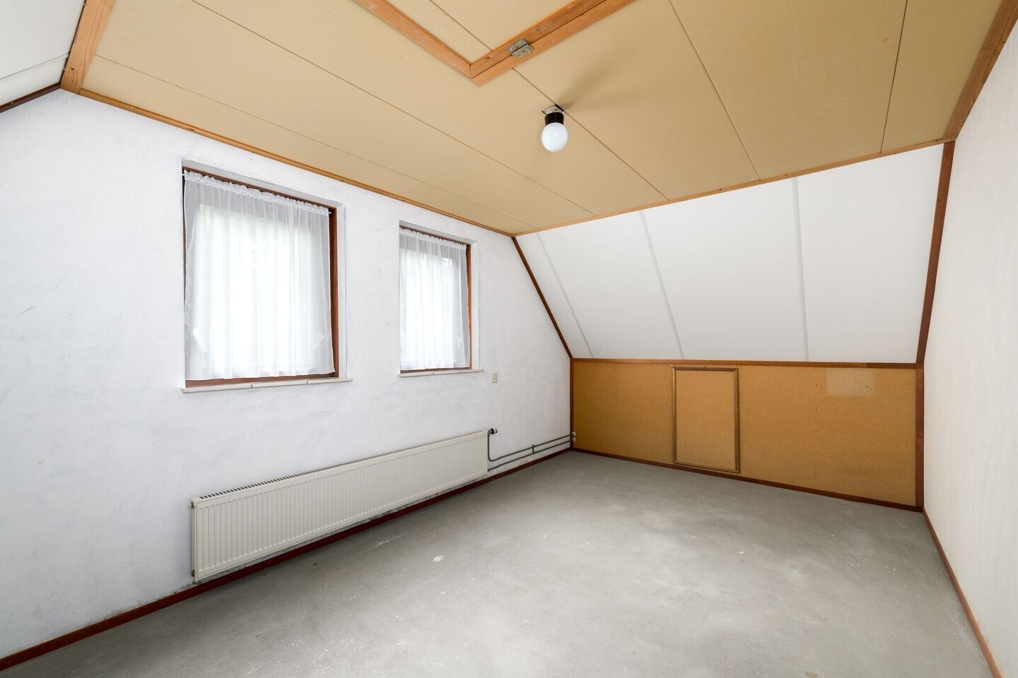 Vrijstaande woning te koop: Molenhoek 42, Oldeberkoop
