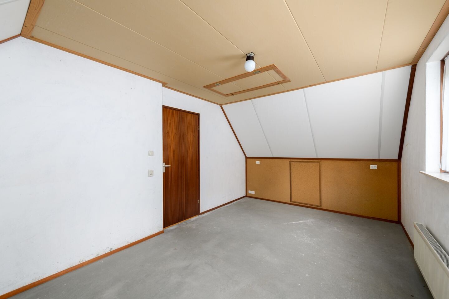 Vrijstaande woning te koop: Molenhoek 42, Oldeberkoop