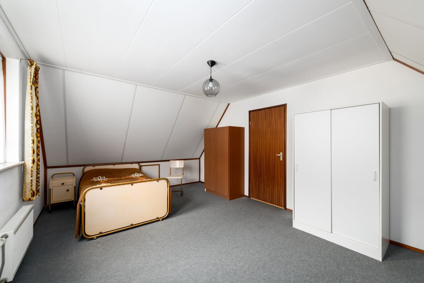 Vrijstaande woning te koop: Molenhoek 42, Oldeberkoop