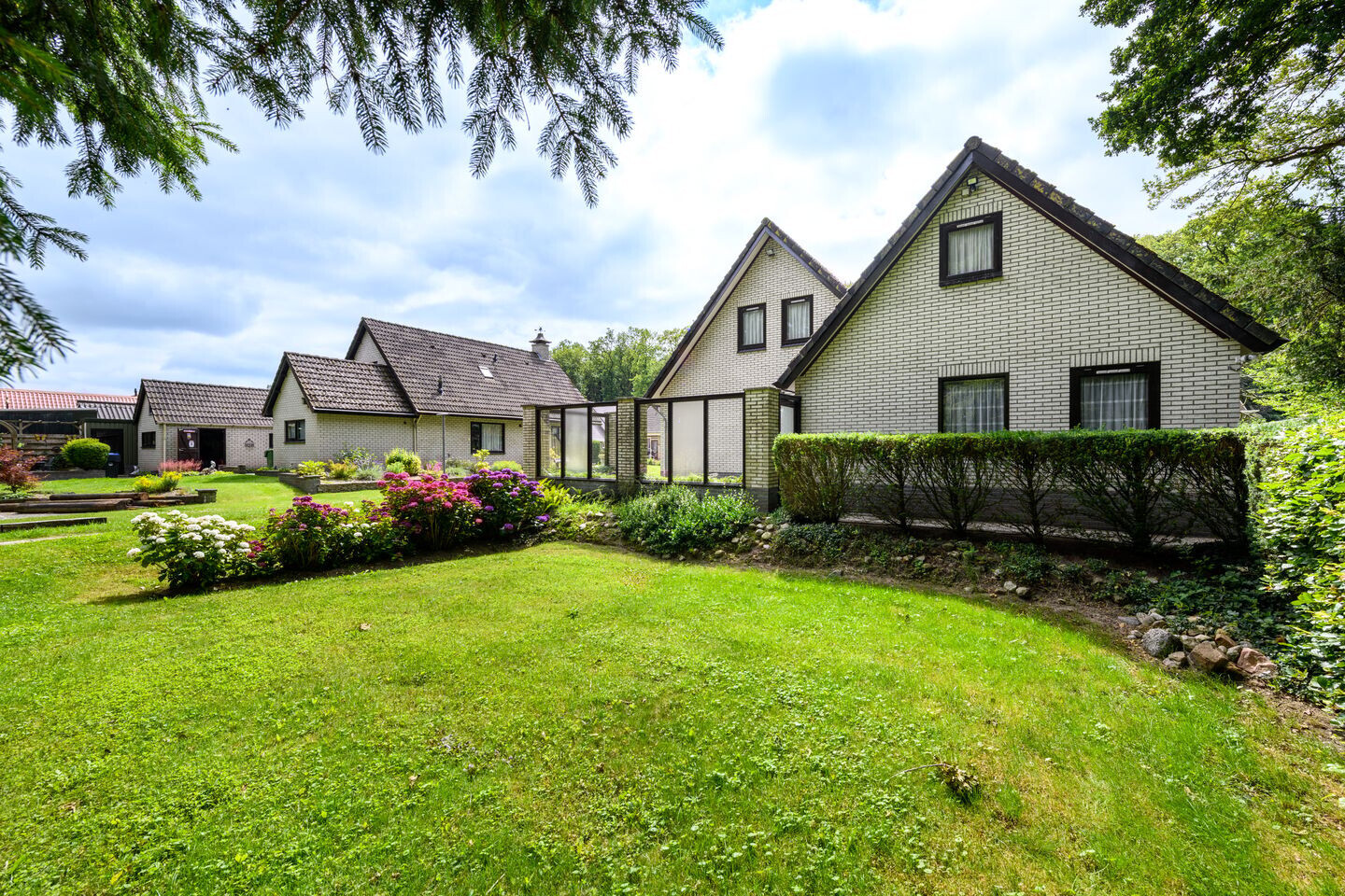 Vrijstaande woning te koop: Molenhoek 42, Oldeberkoop